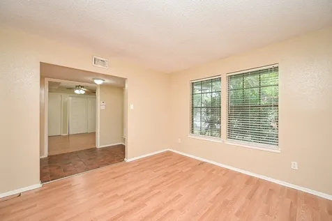 4218 Bridledon Lane Houston TX 77014