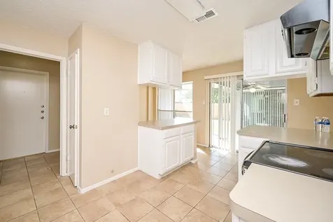 4218 Bridledon Lane Houston TX 77014