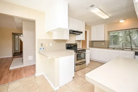 4218 Bridledon Lane Houston TX 77014
