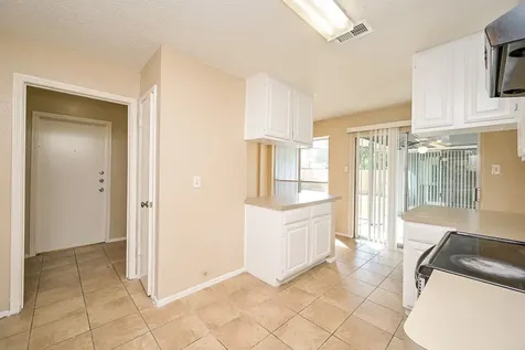 4218 Bridledon Lane Houston TX 77014