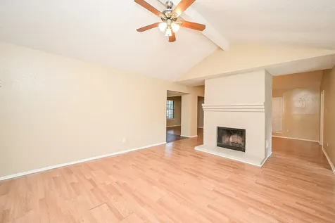 4218 Bridledon Lane Houston TX 77014