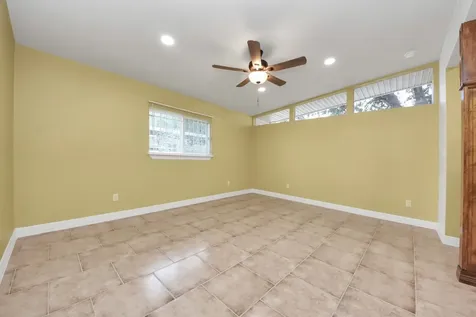 5326 Heatherbrook Drive Houston TX 77045