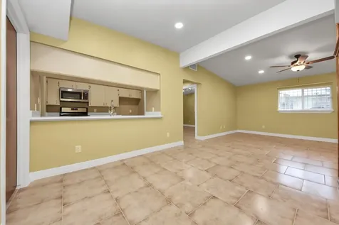 5326 Heatherbrook Drive Houston TX 77045