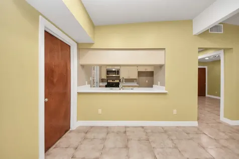 5326 Heatherbrook Drive Houston TX 77045