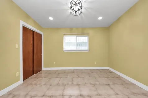 5326 Heatherbrook Drive Houston TX 77045