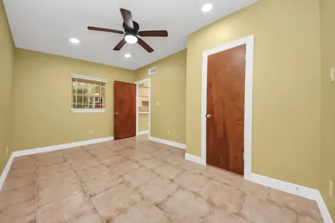 5326 Heatherbrook Drive Houston TX 77045