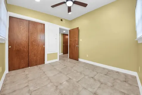 5326 Heatherbrook Drive Houston TX 77045