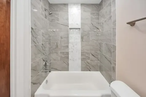 5326 Heatherbrook Drive Houston TX 77045