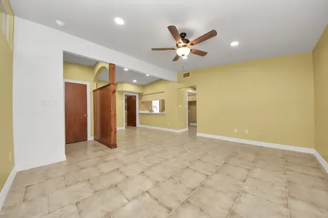 5326 Heatherbrook Drive Houston TX 77045