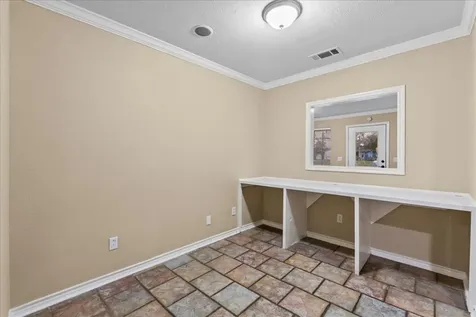 114 Grand Avenue Bacliff TX 77518