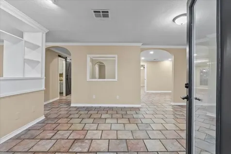 114 Grand Avenue Bacliff TX 77518