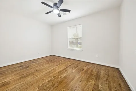 6731 London Street Houston TX 77021