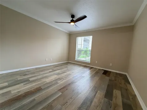 3045 Walnut Bend Lane 11 Houston TX 77042
