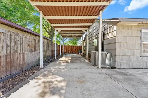 3209 Chestershire Drive Pasadena TX 77503
