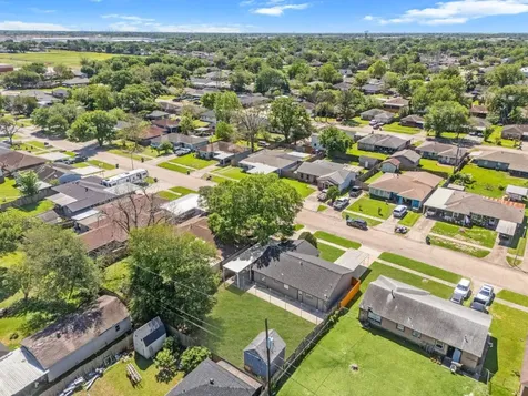 3209 Chestershire Drive Pasadena TX 77503