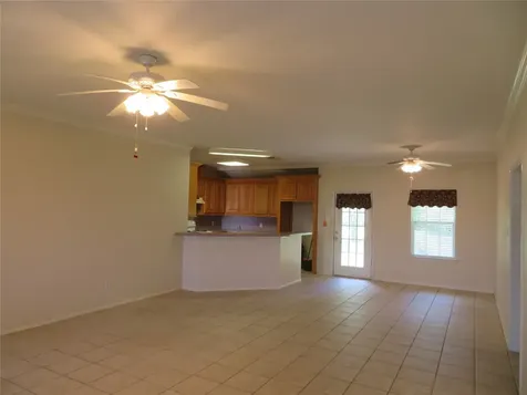 15682 Highway 105 Cleveland TX 77327