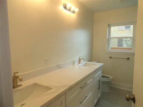 2528 Avenue K Galveston TX 77550