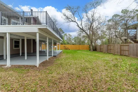 4509 Country Club Drive Dickinson TX 77539