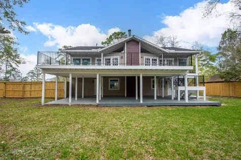 4509 Country Club Drive Dickinson TX 77539