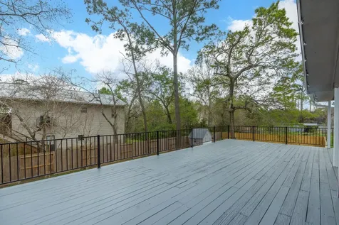 4509 Country Club Drive Dickinson TX 77539