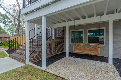 4509 Country Club Drive Dickinson TX 77539