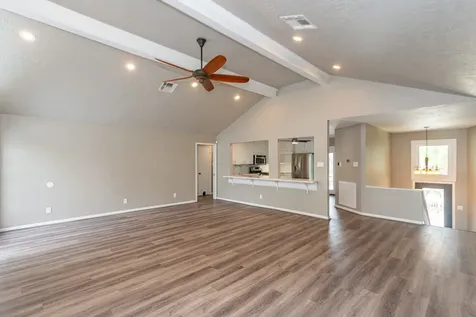 4509 Country Club Drive Dickinson TX 77539