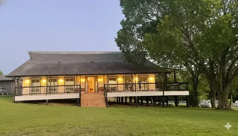 930 Paradise Drive Coldspring TX 77331