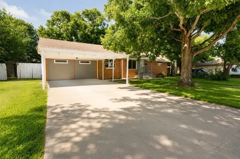 1307 9th Street Galena Park TX 77547