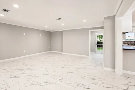 1307 9th Street Galena Park TX 77547