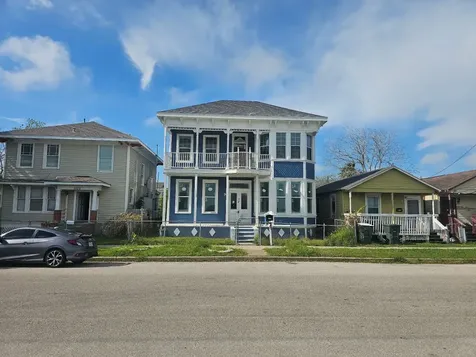 2724 Avenue L Galveston TX 77550