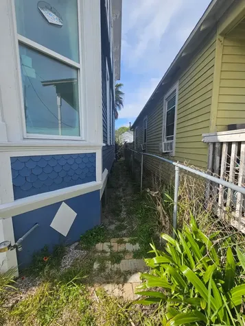 2724 Avenue L Galveston TX 77550