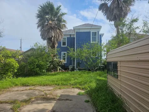 2724 Avenue L Galveston TX 77550