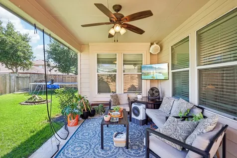 2211 Oak Rise Drive Conroe TX 77304