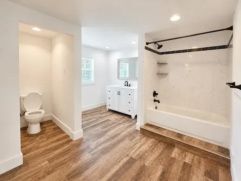 2215 46th Street Galveston TX 77551