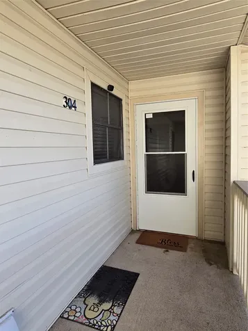 7600 Emmett F Lowry Expressway 304 Texas City TX 77591
