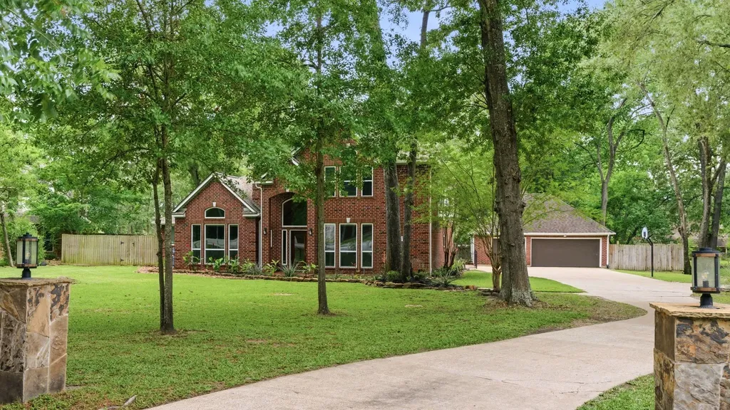 2024 Old River Road Montgomery TX 77356