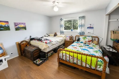 215 Pr 301 Center TX 75935