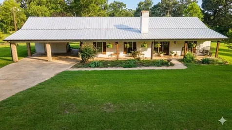 215 Pr 301 Center TX 75935