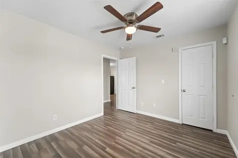 512 Hollyhock Streets 23 Prairie View TX 77484
