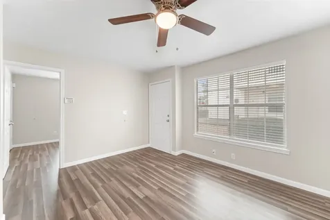 512 Hollyhock Streets 23 Prairie View TX 77484