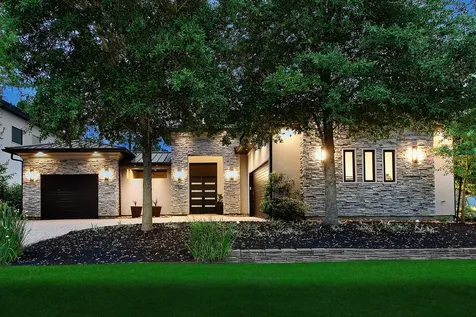 10 Kingscote Way The Woodlands TX 77382