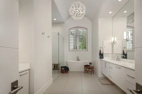 10 Kingscote Way The Woodlands TX 77382