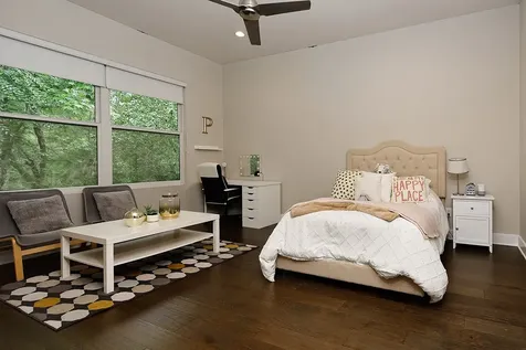 10 Kingscote Way The Woodlands TX 77382