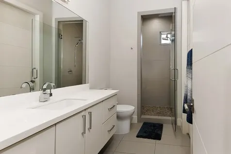 10 Kingscote Way The Woodlands TX 77382