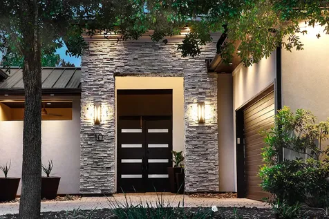 10 Kingscote Way The Woodlands TX 77382