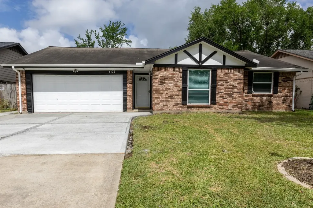 4326 Townes Forest Road Friendswood TX 77546