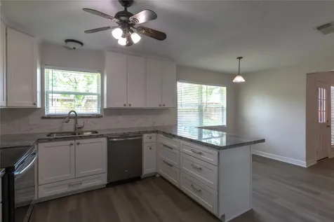 4326 Townes Forest Road Friendswood TX 77546