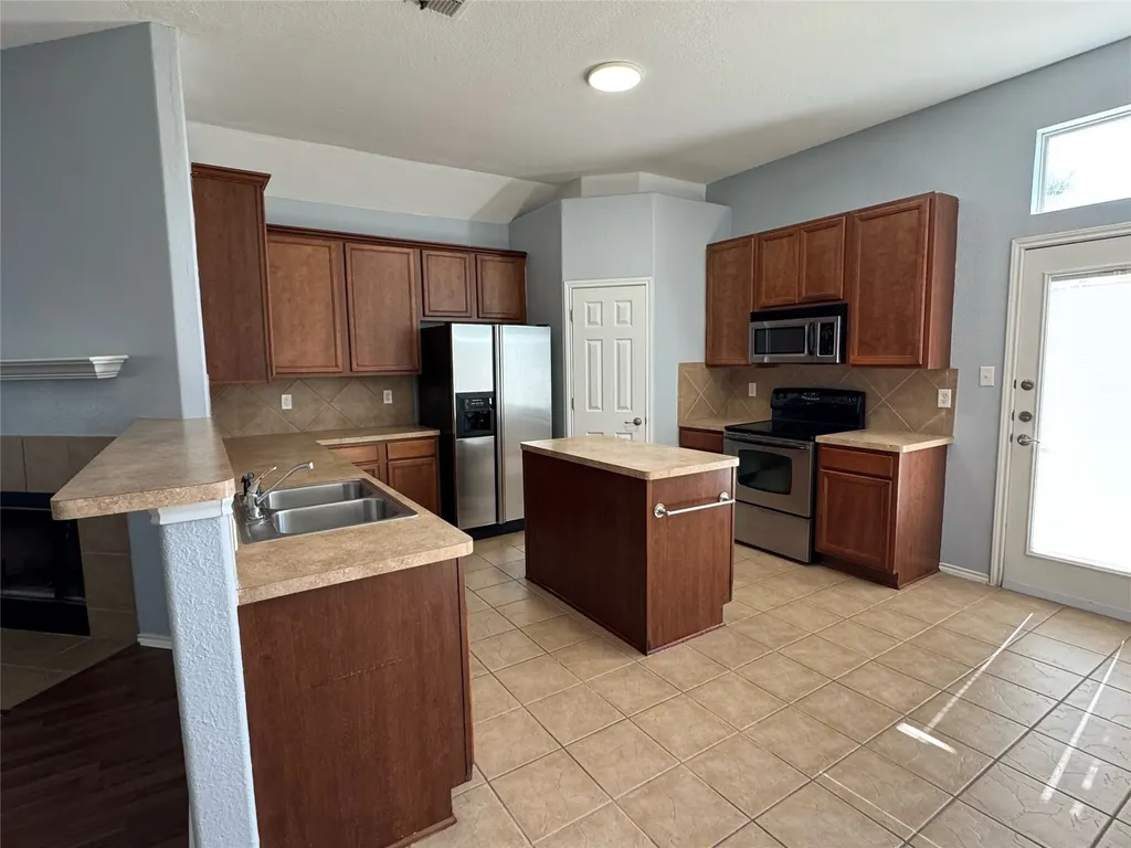 3730 Columbia Drive Cibolo TX 78108