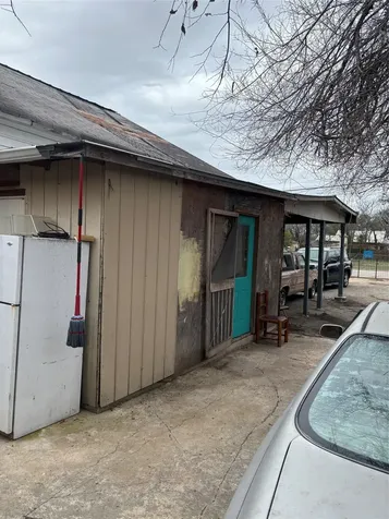 725 Swigert Avenue Kerrville TX 78028