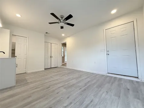 1922 Tabor Street Houston TX 77009